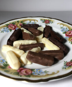 Ingwerstäbchen mit dreierlei Schokolade