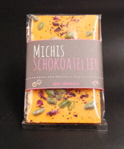Orangenlade (29% Kakaoanteil) mit getrockneten Rosenblüten & Pistazien