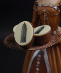 Nougat mit Messeturm-Aufleger