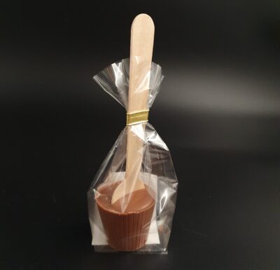 Trinkschokoladen-Lolli aus Vollmilchschokolade